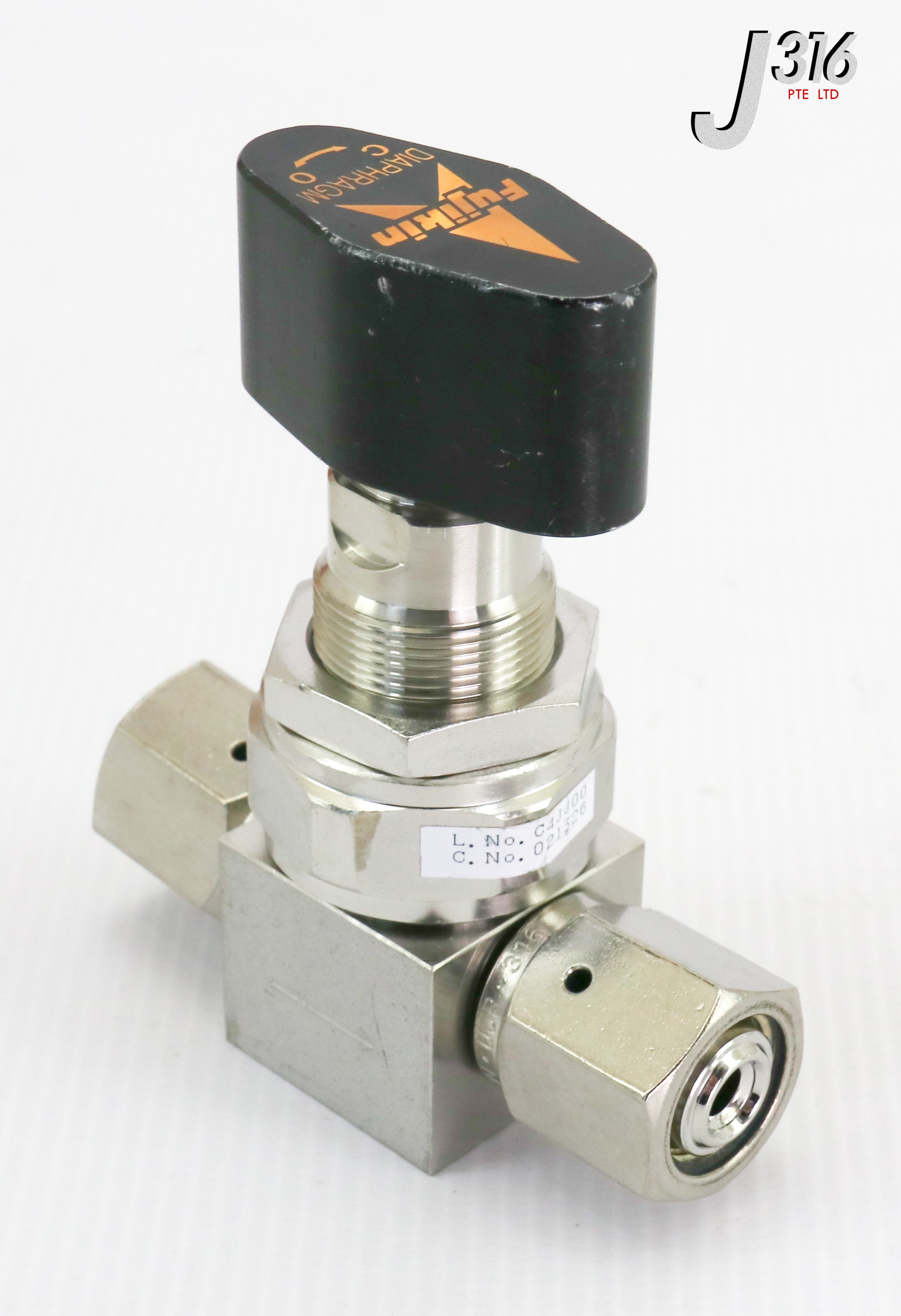 18913 FUJIKIN MANUAL DIAPHRAGM VALVE, 1/4